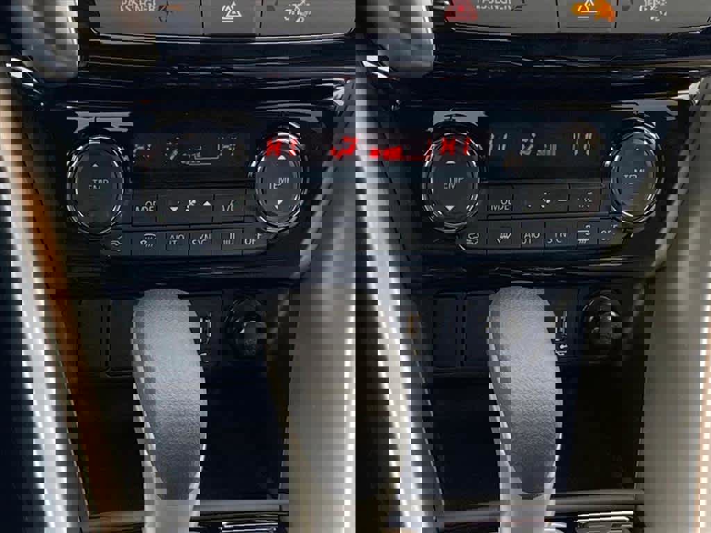 New 2026 Mitsubishi Eclipse Cross SE image 7