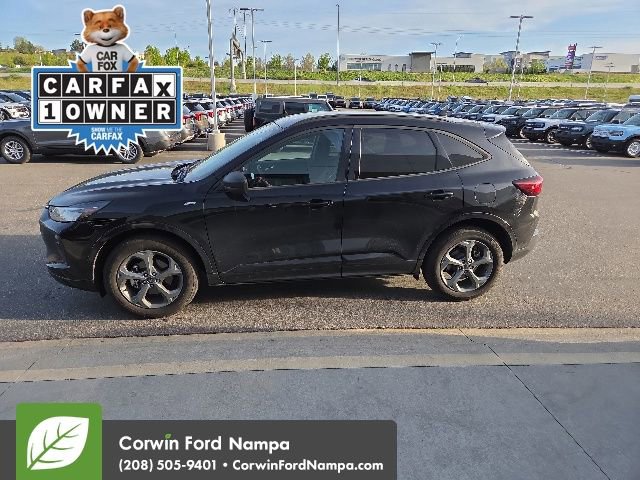 Used 2024 Ford Escape ST-Line w/ Tech Pack #1 AWD/4WD image 4