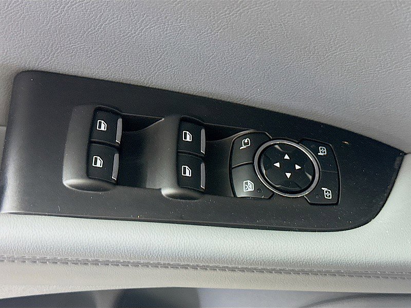 Used 2023 Lincoln Nautilus Reserve w/ Equipment Group 201A image 20