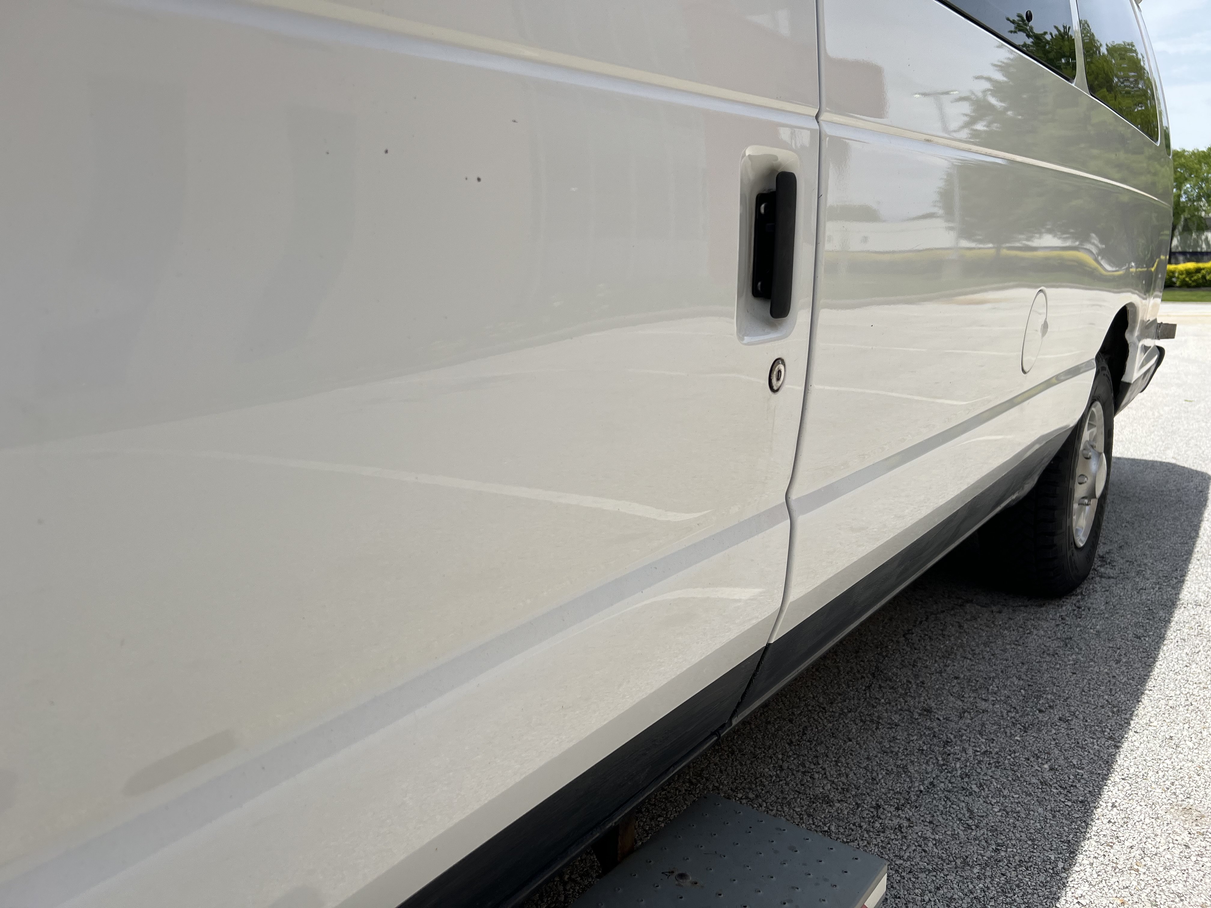 Used 2013 Ford E-250 and Econoline 250 Extended w/ PWR Group RWD image 35