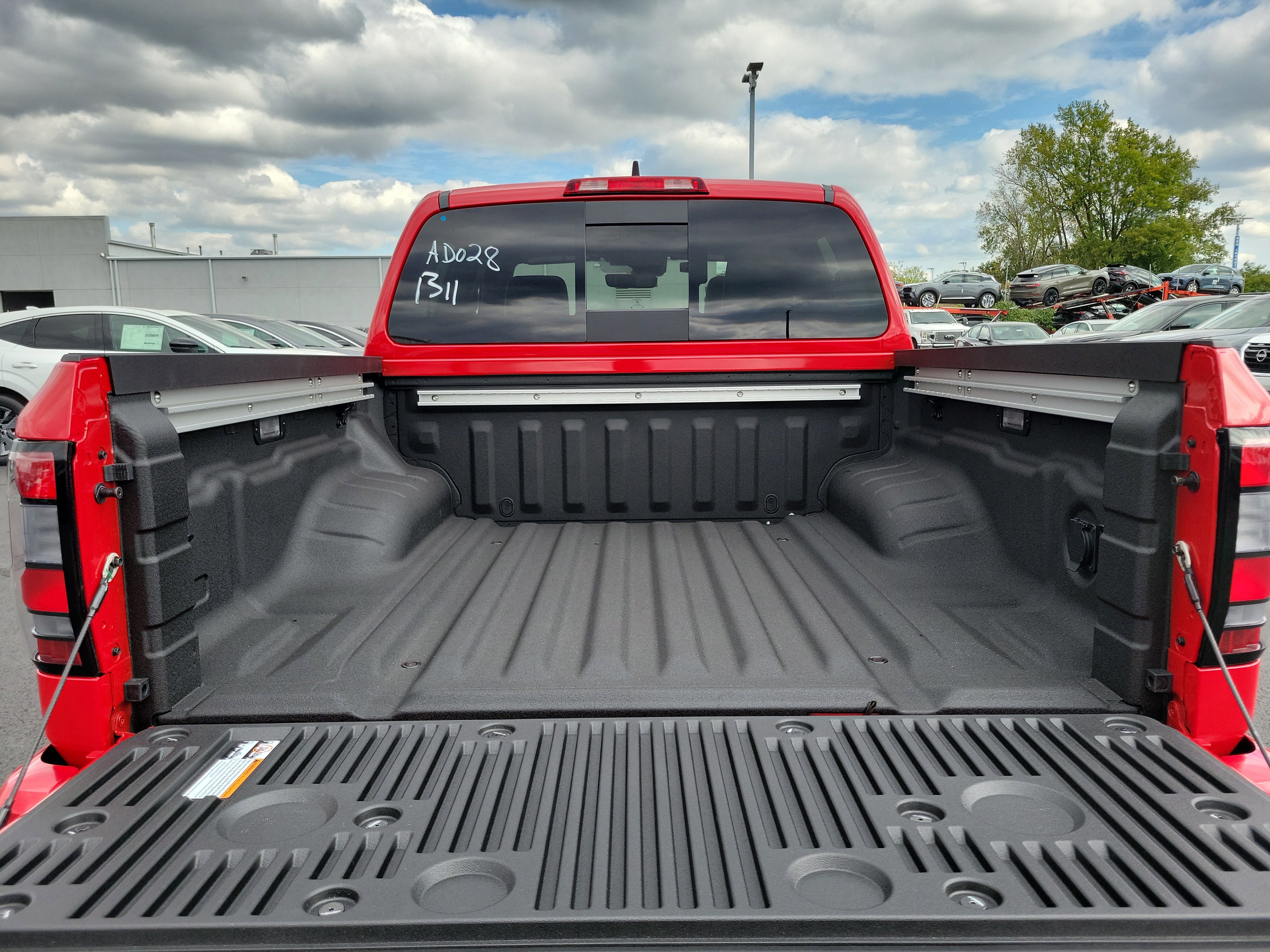 New 2026 Nissan Frontier PRO-4X image 8