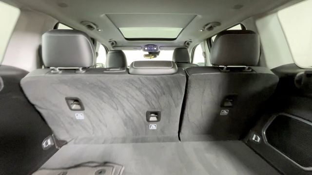 Used 2024 Jeep Grand Cherokee Limited 4xe AWD/4WD image 12