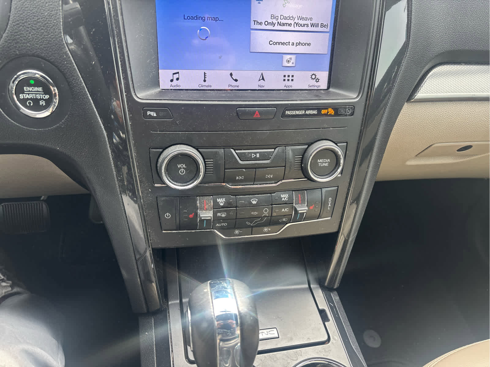 Used 2019 Ford Explorer XLT w/ Equipment Group 202A image 13