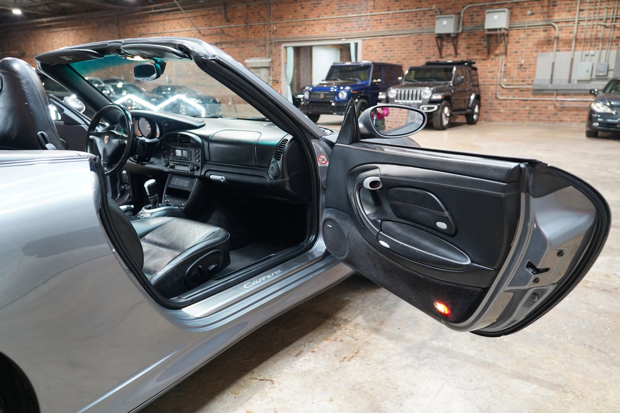 Used 2005 Porsche 911 Carrera 4S image 50