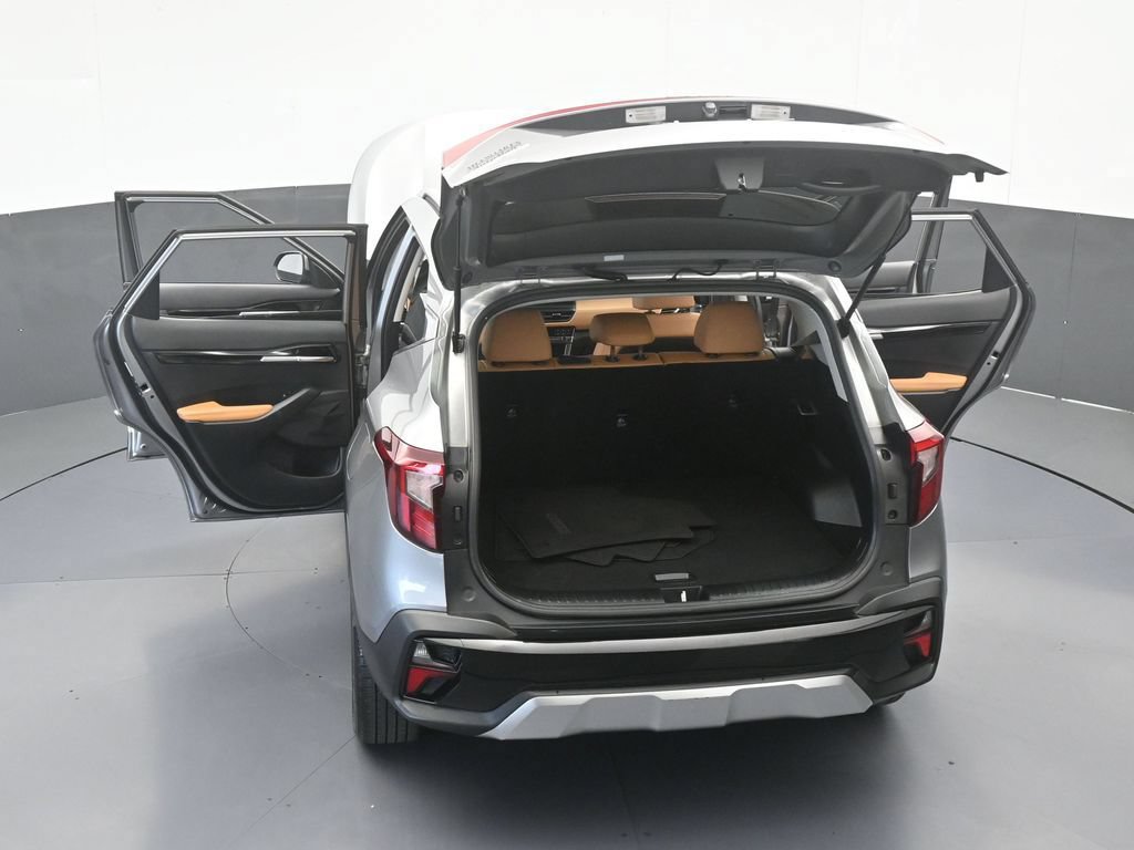 Used 2024 Kia Seltos EX FWD image 66