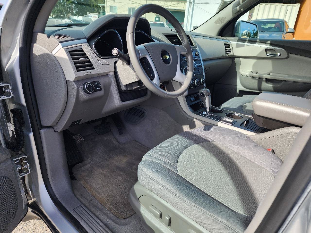 Used 2012 Chevrolet Traverse LT AWD/4WD image 13