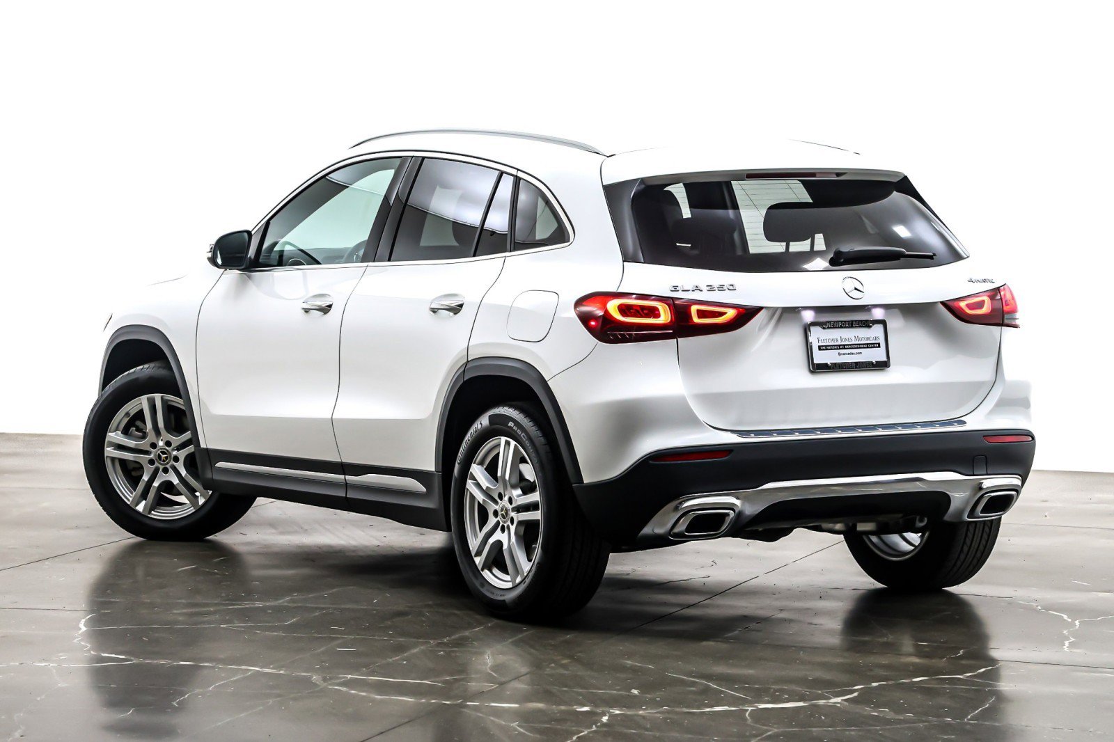 Certified 2023 Mercedes-Benz GLA 250 4MATIC w/ Premium Package image 12