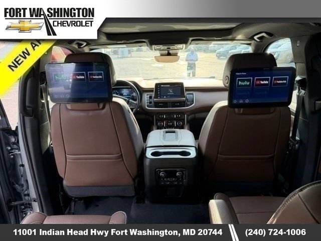 Used 2024 Chevrolet Suburban High Country AWD/4WD image 6