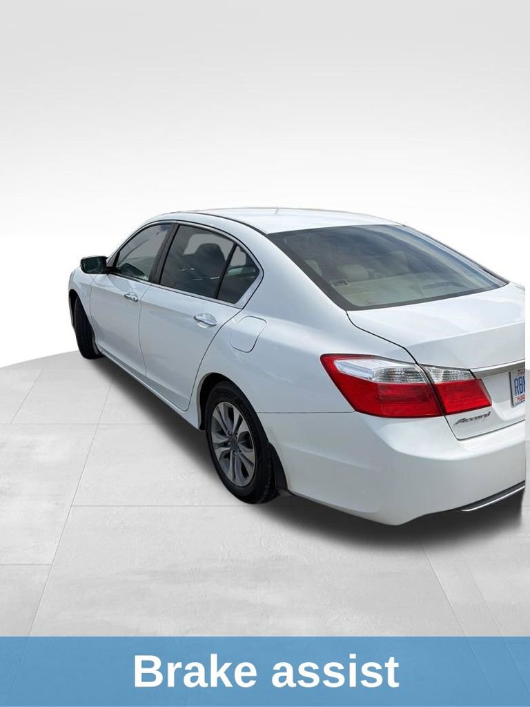 Used 2015 Honda Accord LX image 9
