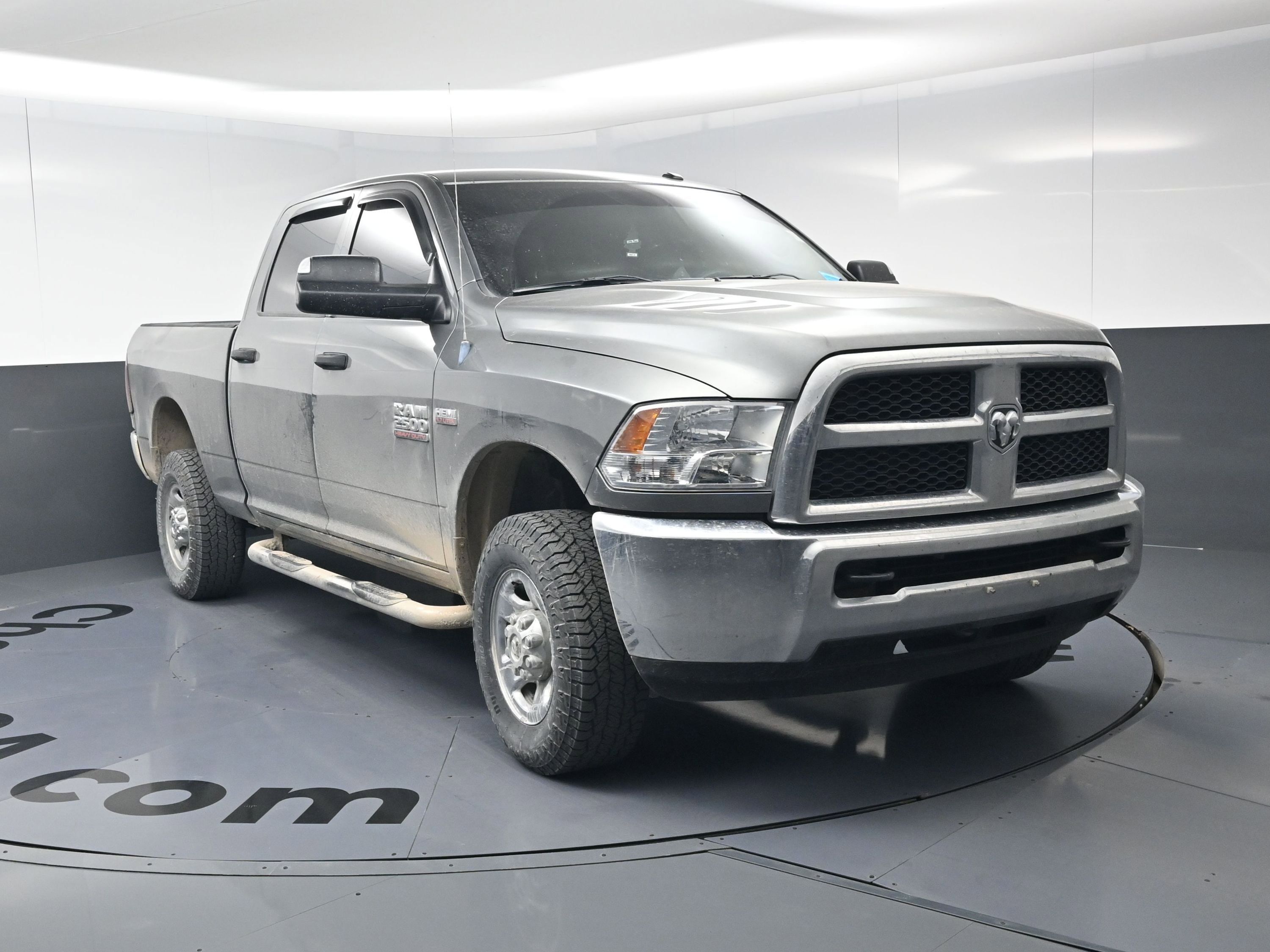 Used 2013 RAM 2500 Tradesman w/ Chrome Appearance Group image 3