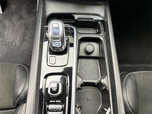 Used 2018 Volvo XC60 T8 R-Design w/ Convenience Package image 20