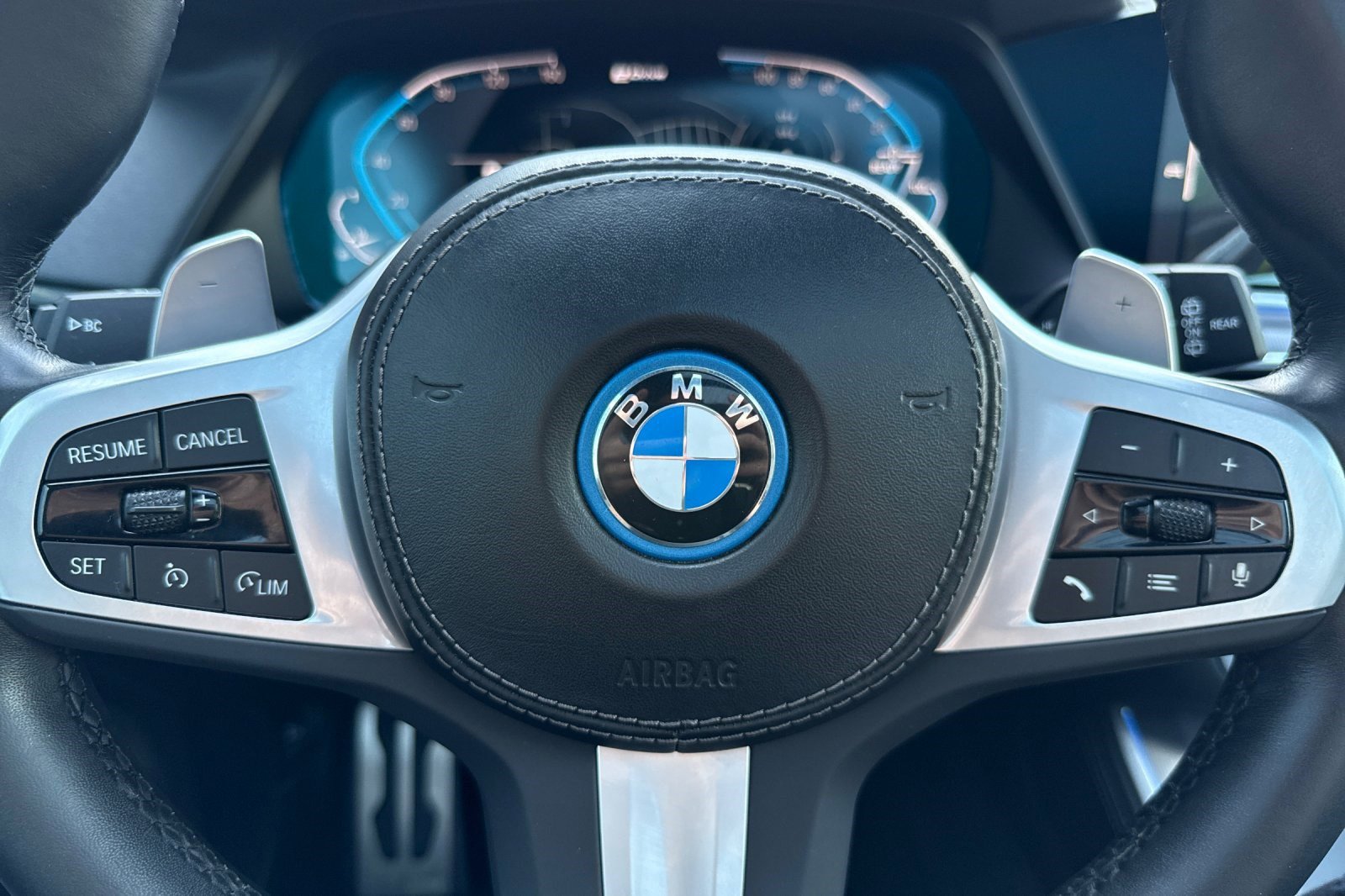 Certified 2023 BMW X5 xDrive45e w/ M Sport Package image 28