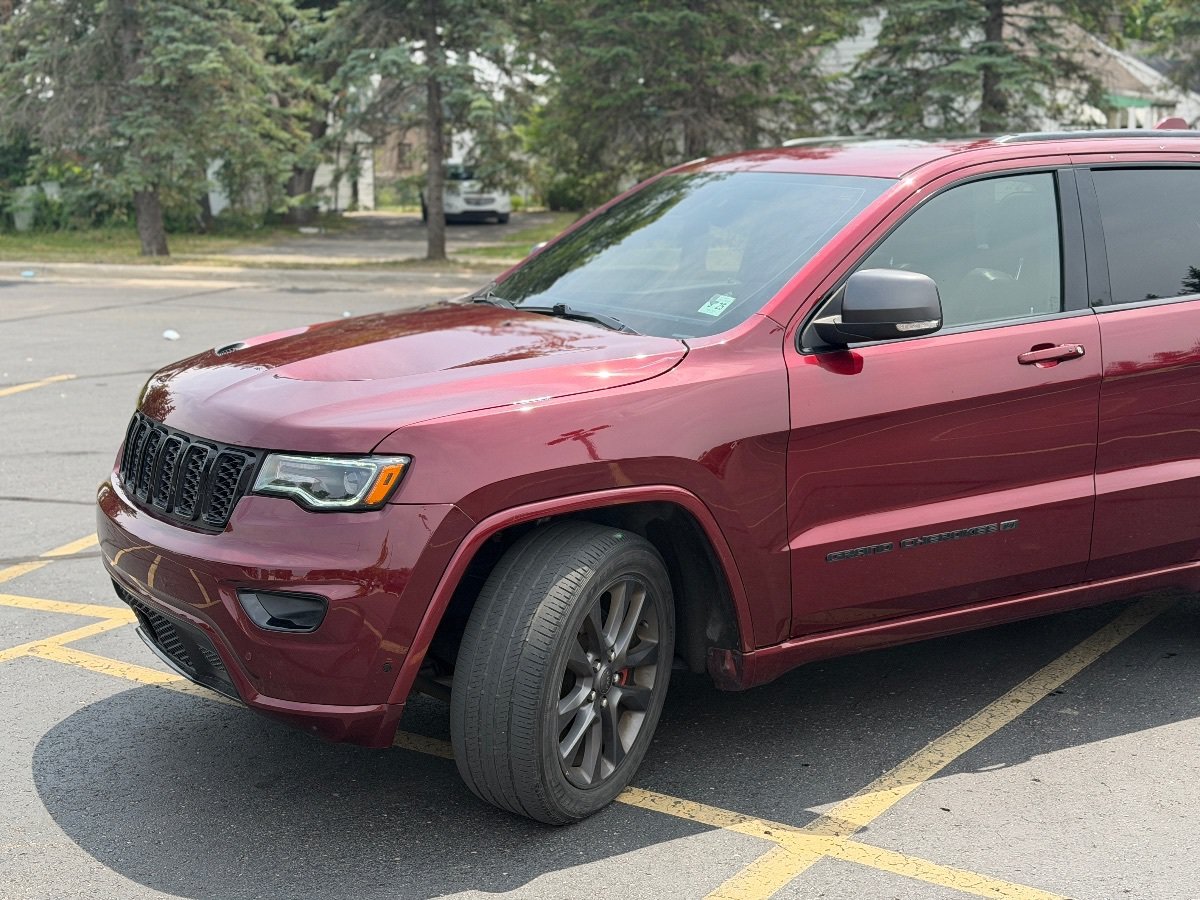 Used 2020 Jeep Grand Cherokee High Altitude AWD/4WD image 9