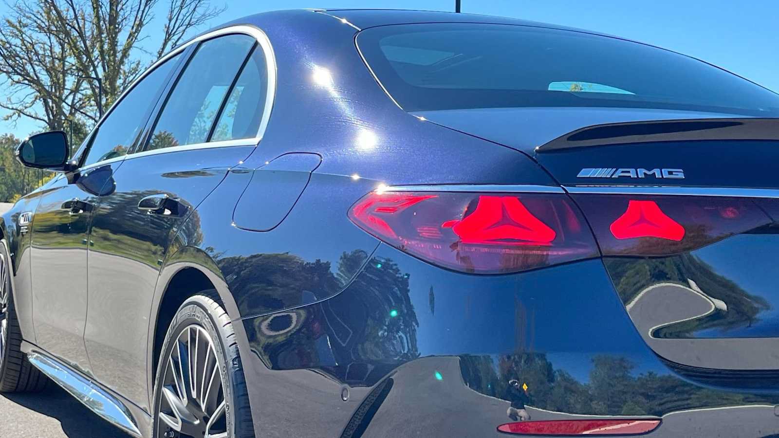 New 2027 Mercedes-Benz E 53 AMG e 4MATIC Sedan image 16