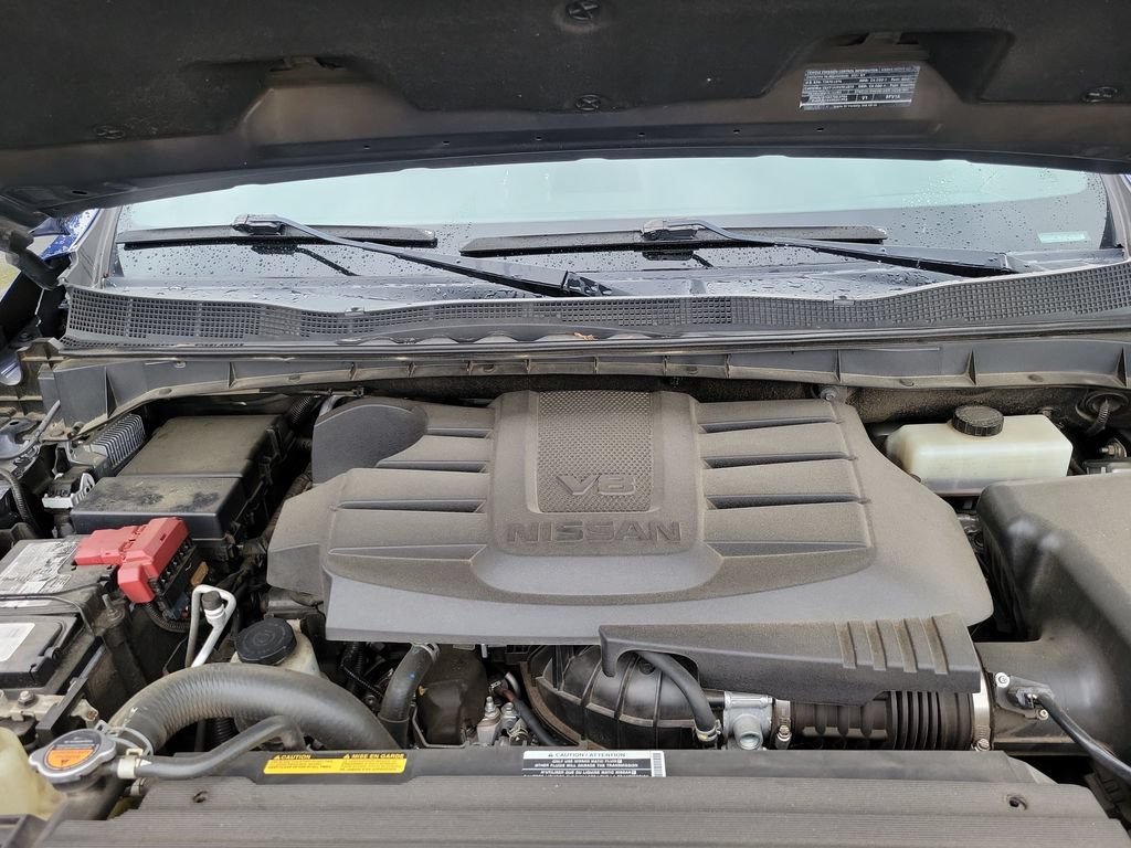 Used 2021 Nissan Titan PRO-4X w/ Pro-4x Convenience Package AWD/4WD image 39