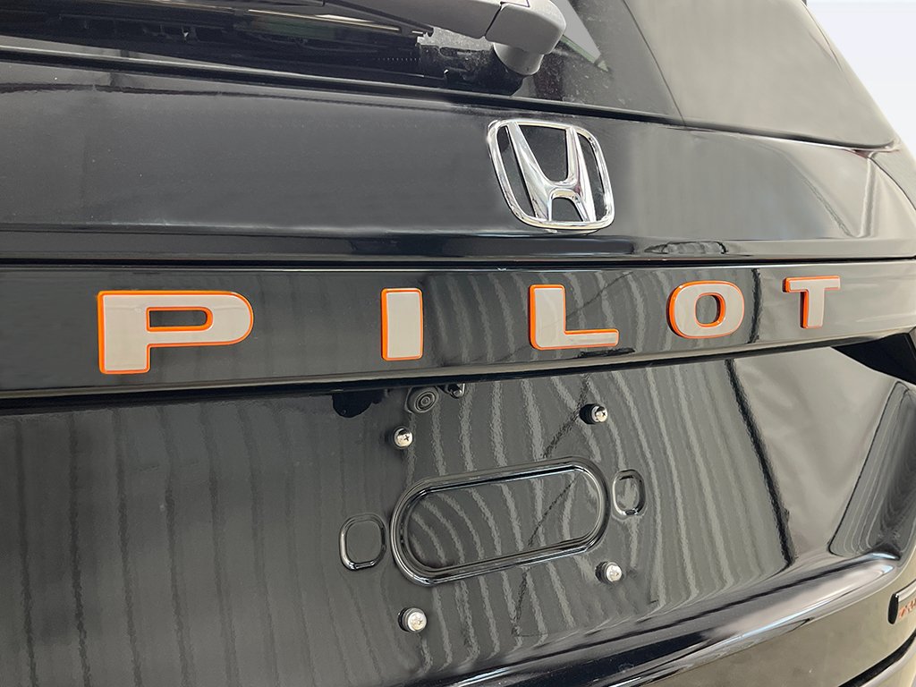 New 2026 Honda Pilot TrailSport image 9