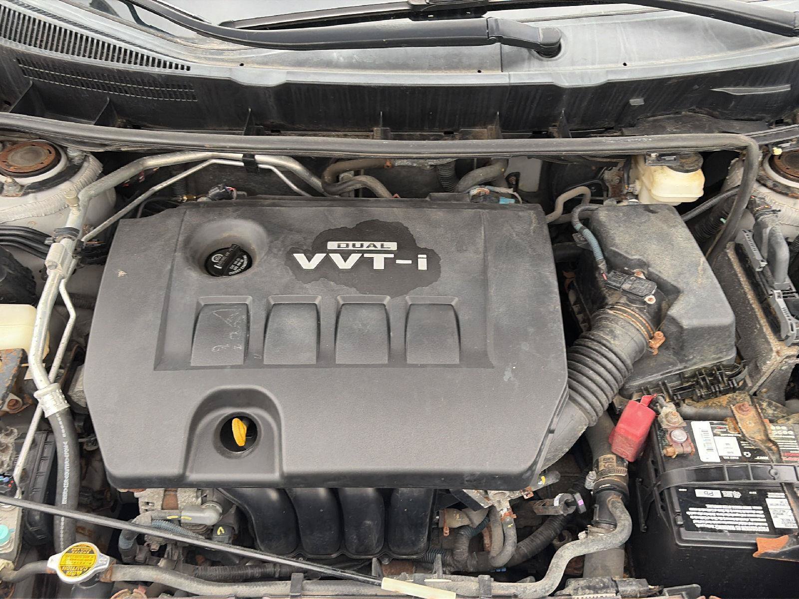 Used 2009 Pontiac Vibe w/ Preferred Package FWD image 31