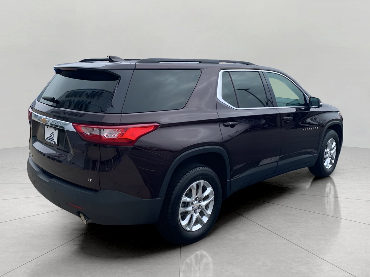 Used 2021 Chevrolet Traverse LT w/ LPO, Floor Liner Package image 7