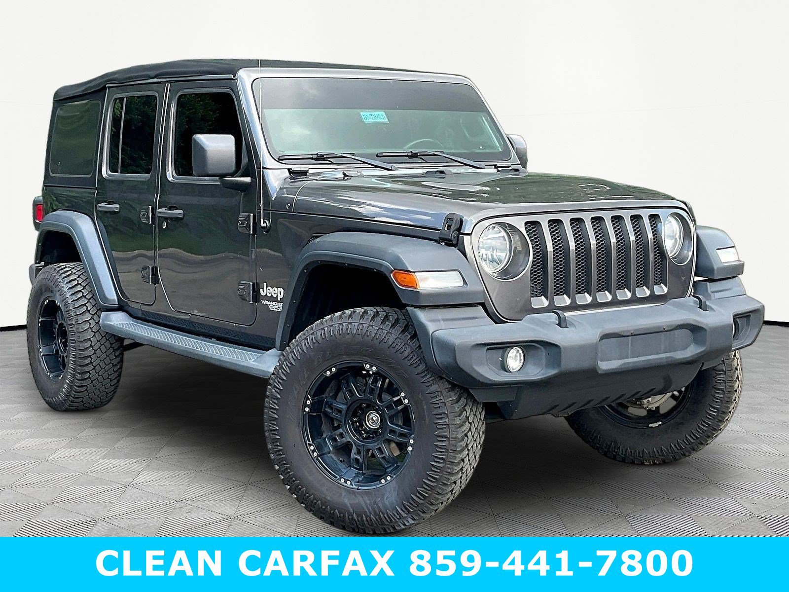 Used 2018 Jeep Wrangler Unlimited Sport S AWD/4WD image 3