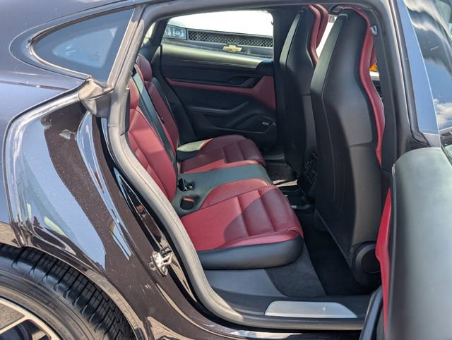 Used 2020 Porsche Taycan 4S w/ Premium Package image 19