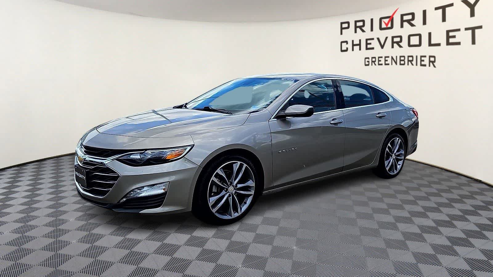 Used 2023 Chevrolet Malibu LT w/ Driver Confidence Package FWD image 4