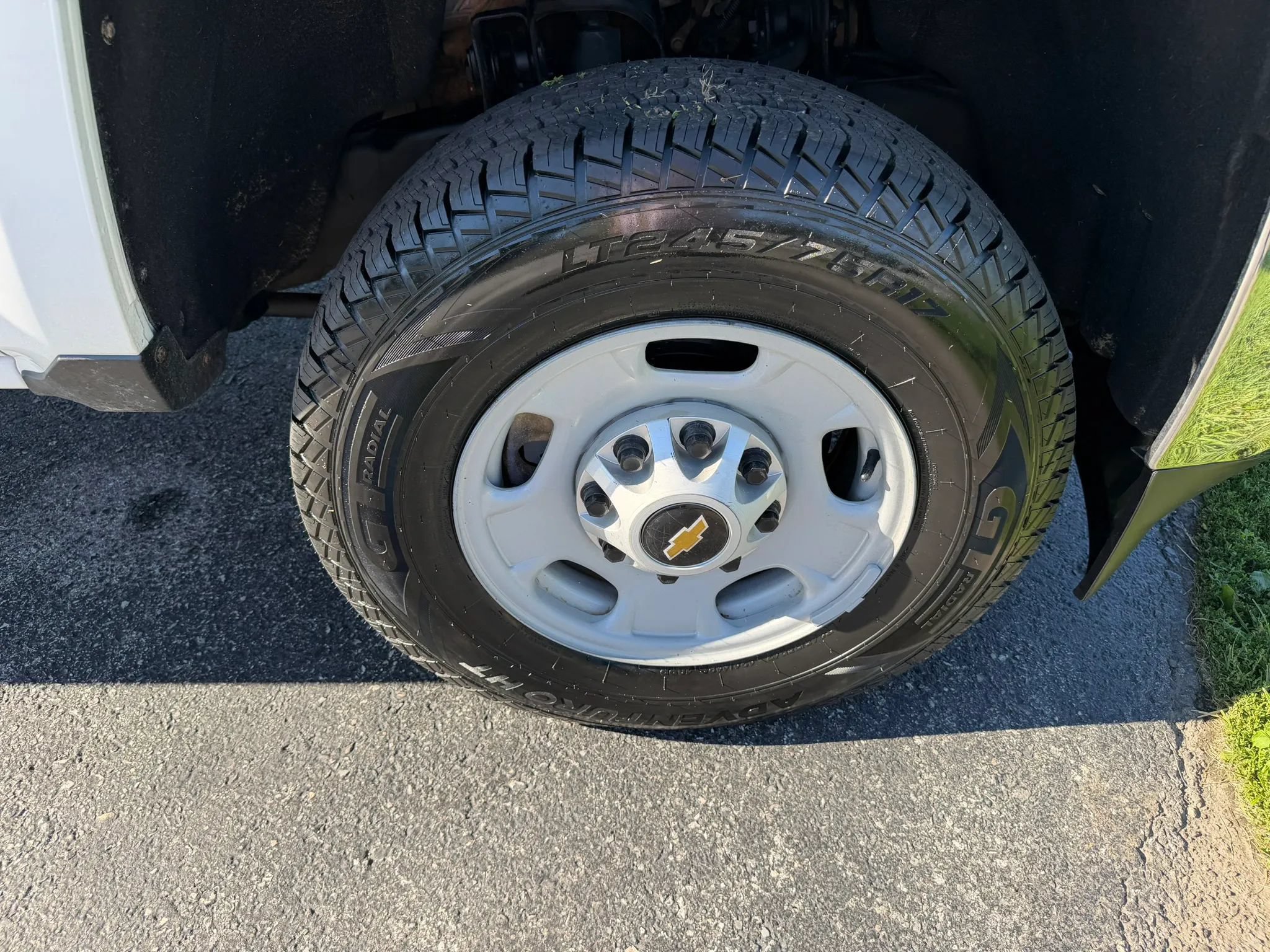 Used 2019 Chevrolet Silverado 2500 W/T AWD/4WD image 42