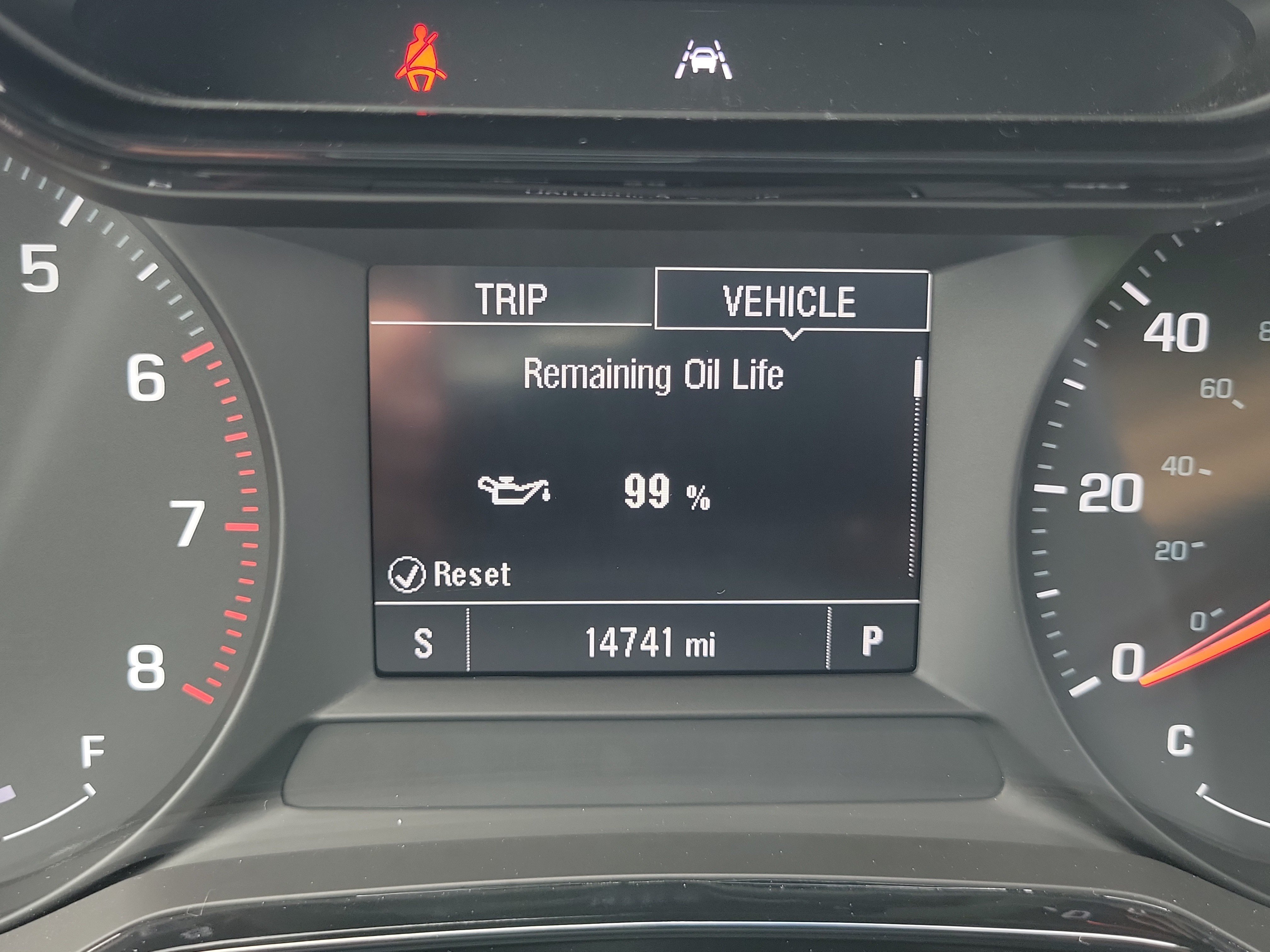 Used 2025 Chevrolet Trax LS w/ LS Convenience Package FWD image 22