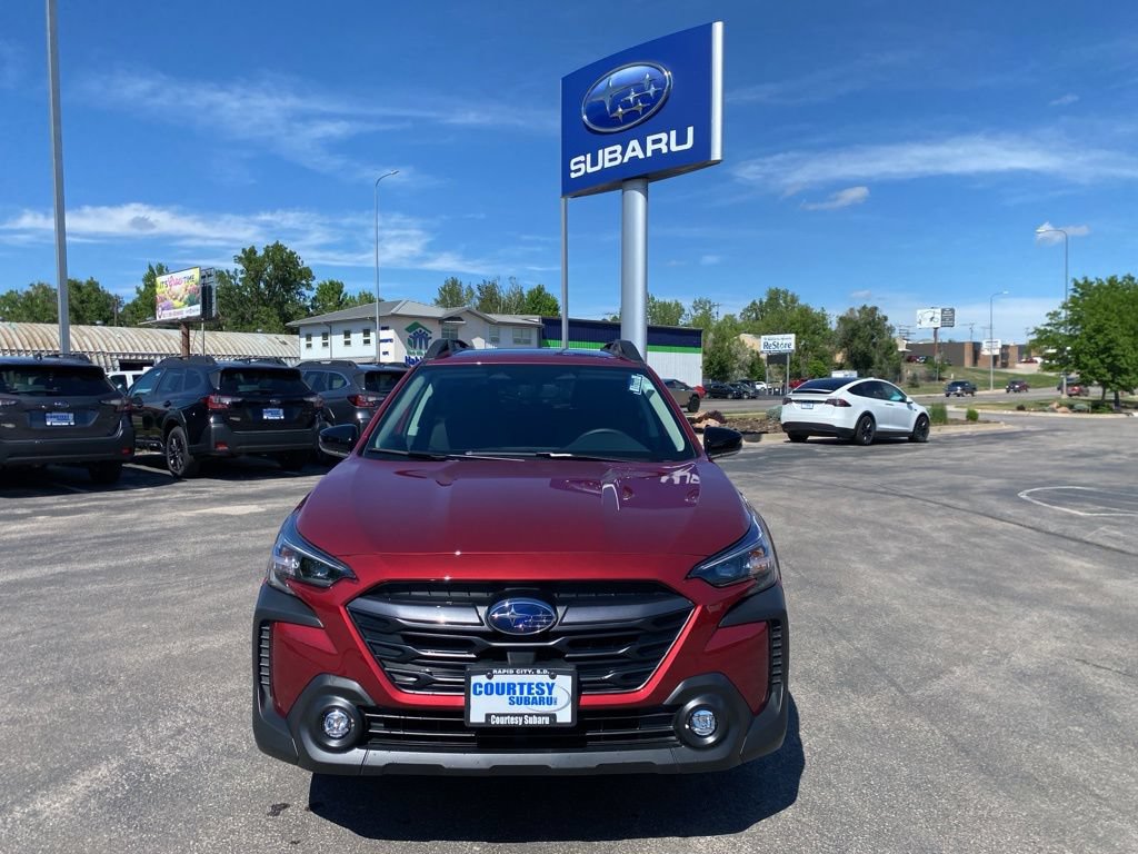 Certified 2025 Subaru Outback Premium w/ Popular Package #1A AWD/4WD image 2