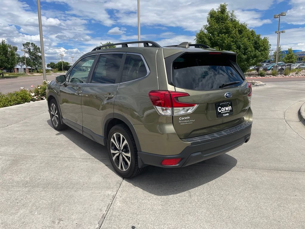 Used 2023 Subaru Forester Limited AWD/4WD image 5