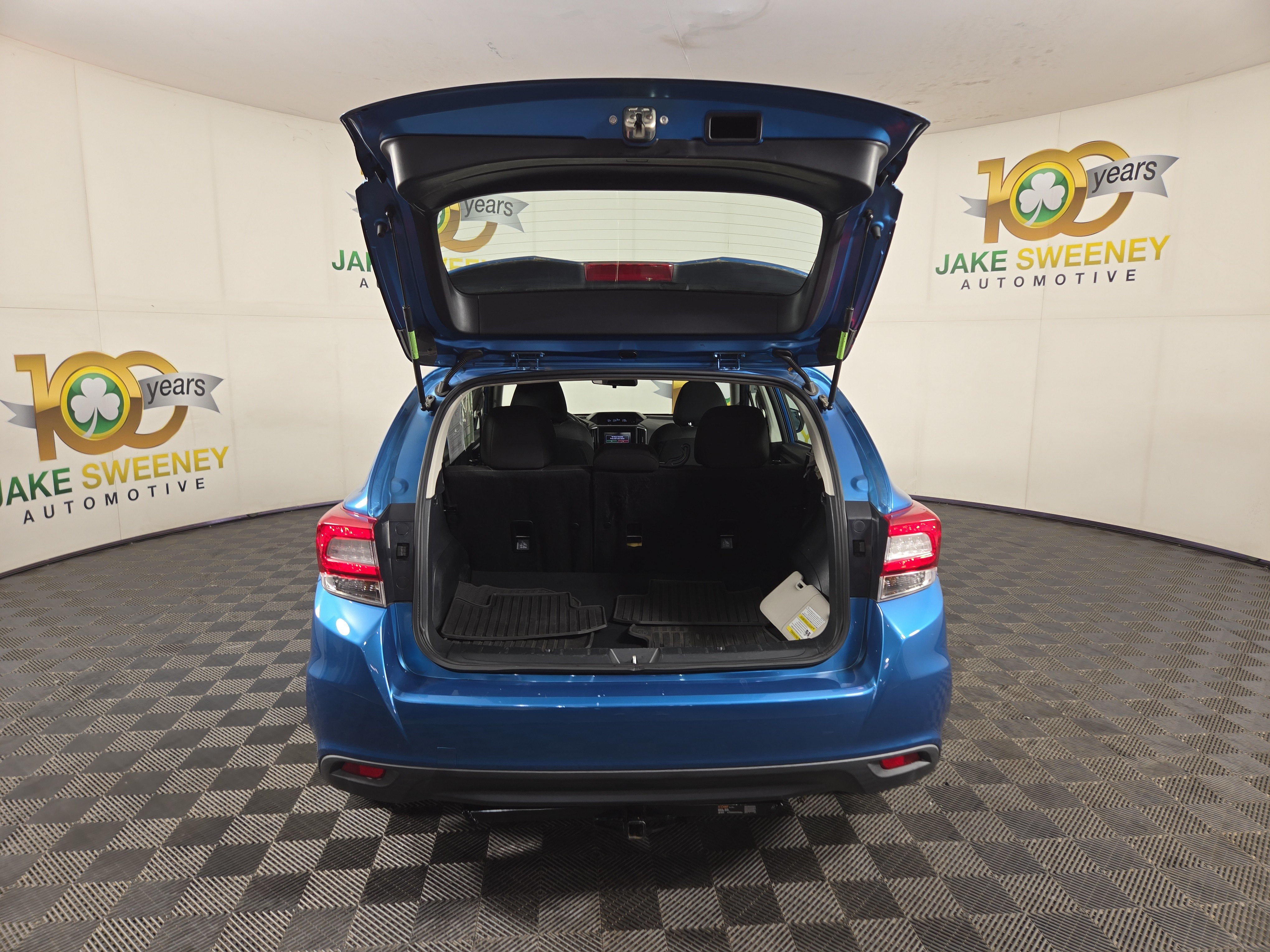 Used 2018 Subaru Impreza 2.0i AWD/4WD image 32