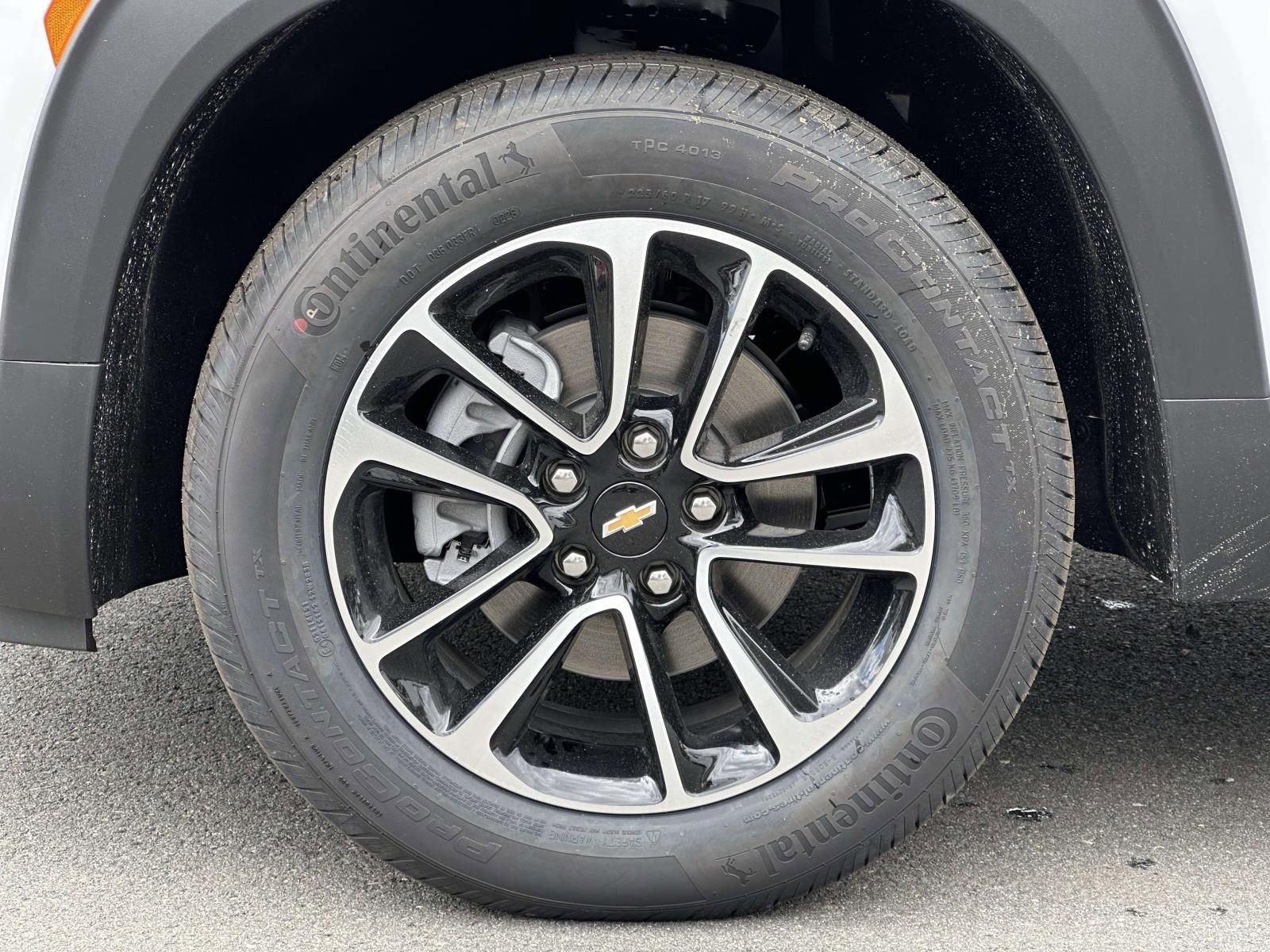 New 2026 Chevrolet TrailBlazer LT w/ Convenience Package AWD/4WD image 7
