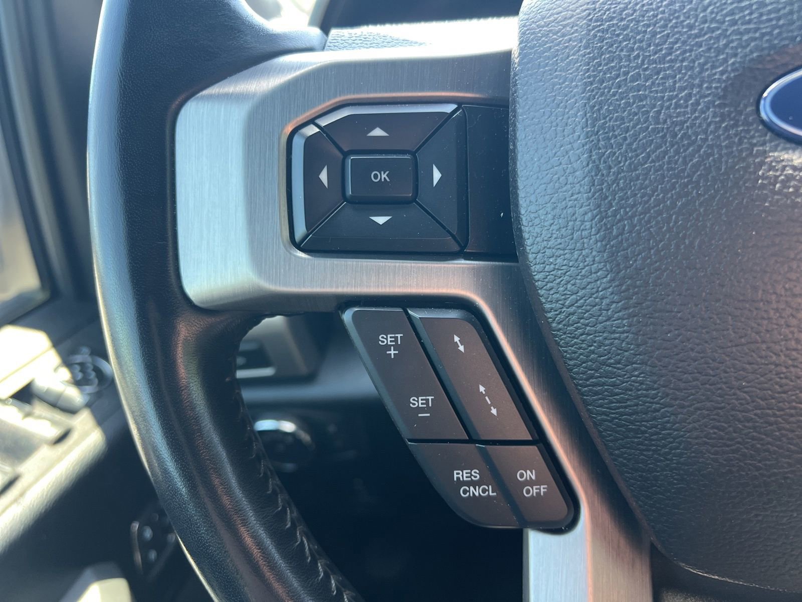 Used 2017 Ford F250 Platinum w/ Platinum Ultimate Package image 25