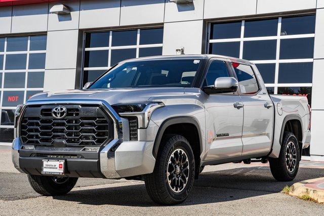 New 2026 Toyota Tundra SR5 image 3