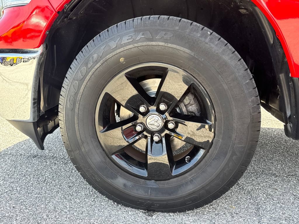 Used 2023 RAM 1500 Classic SLT w/ Trailer & Traction Group AWD/4WD image 27