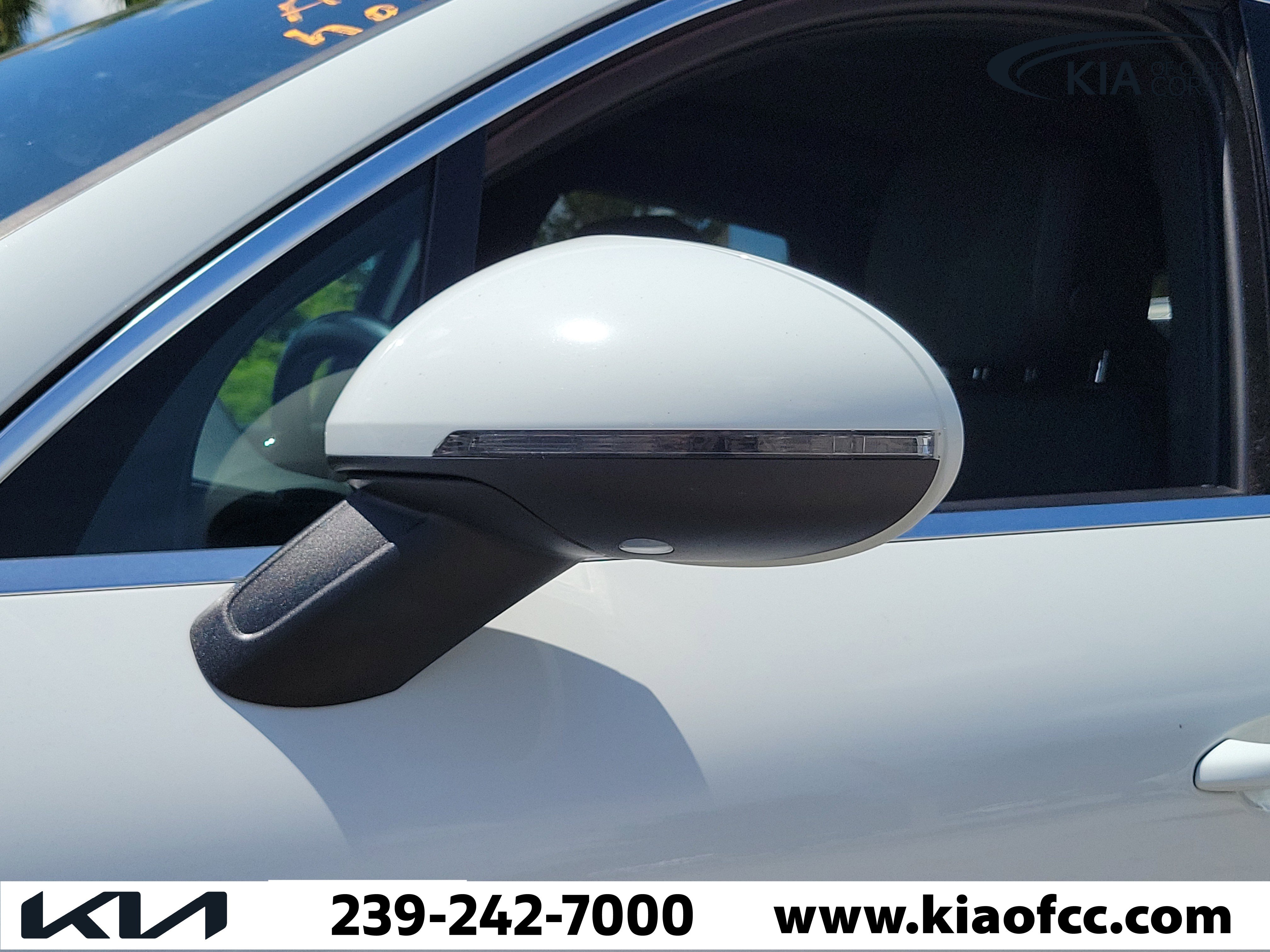 Used 2021 Porsche Macan S AWD/4WD image 8