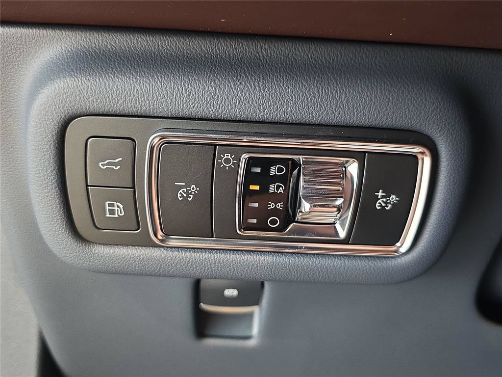 New 2026 Lincoln Nautilus Black Label w/ Jet Appearance Package AWD/4WD image 21