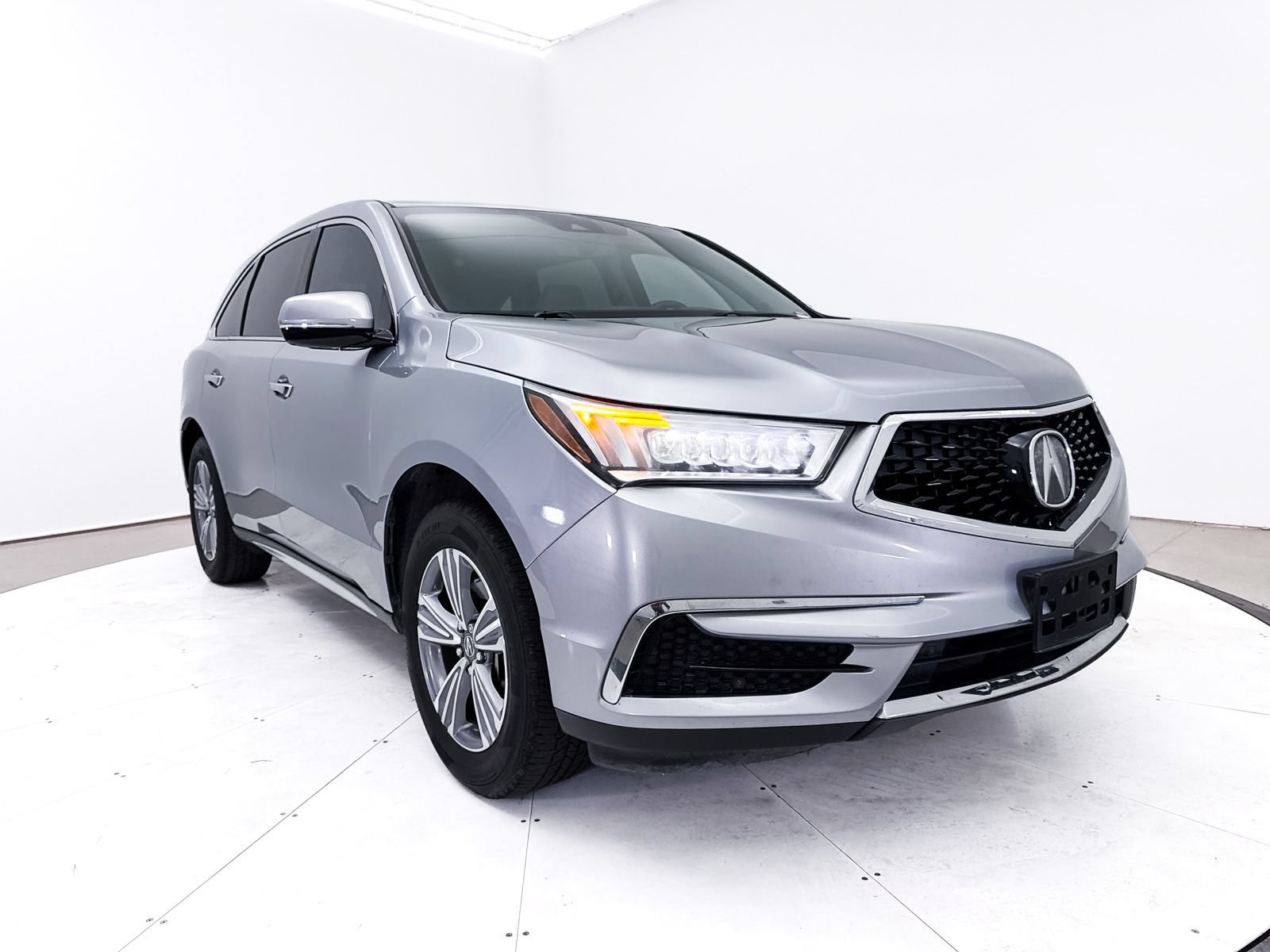 Used 2020 Acura MDX FWD image 9
