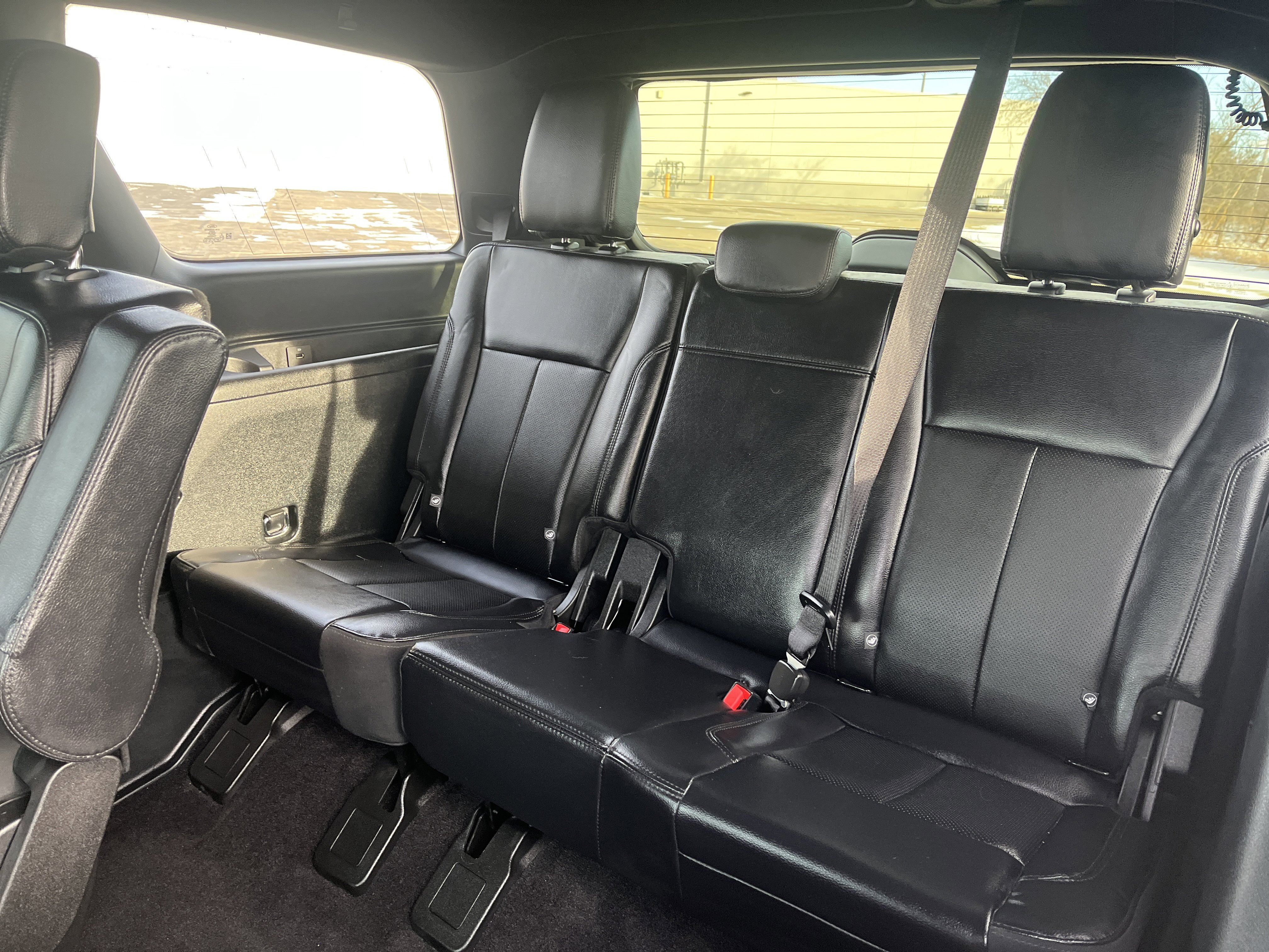 Used 2021 Ford Expedition XLT image 13