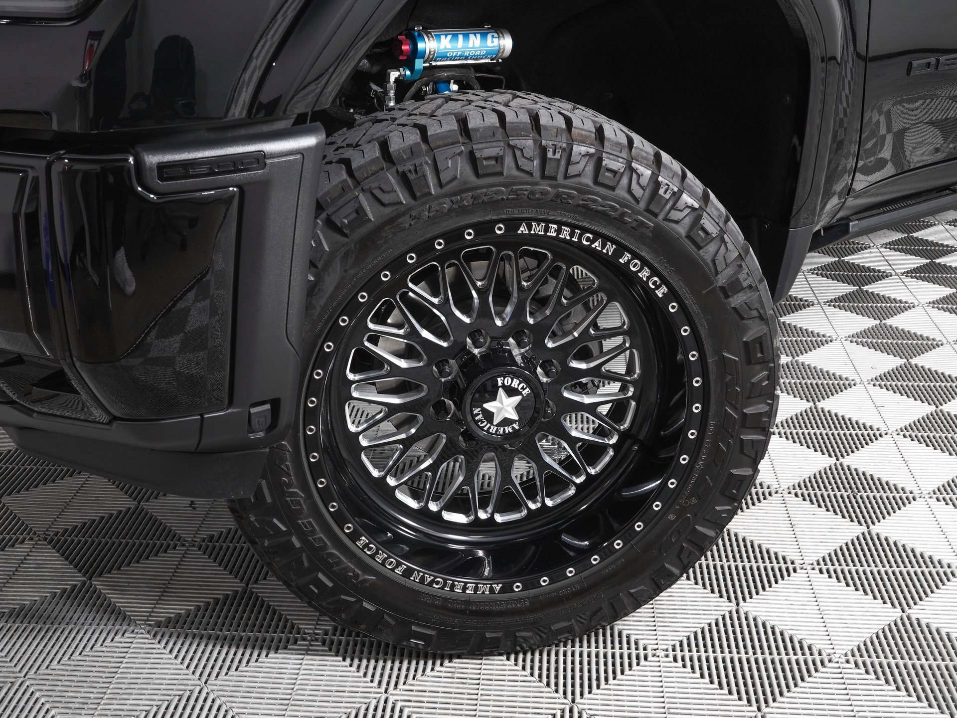 Used 2025 GMC Sierra 2500 Denali w/ Denali Reserve Package image 32