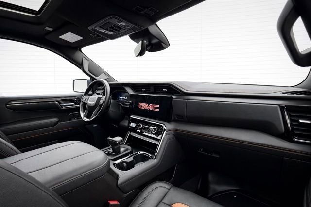 Used 2022 GMC Sierra 1500 AT4 w/ AT4 Premium Package image 18