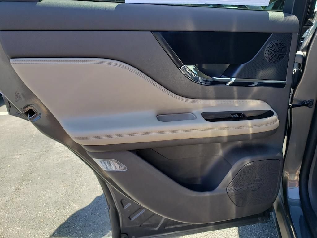 Used 2023 Lincoln Corsair AWD w/ Equipment Group 101A image 32