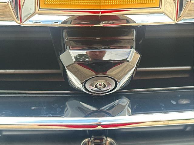 New 2025 Chevrolet Suburban Premier image 11