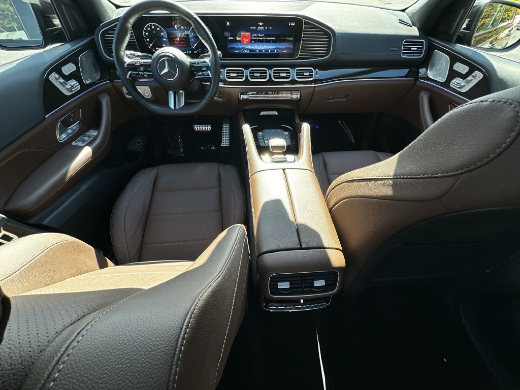 Certified 2025 Mercedes-Benz GLS 450 4MATIC w/ AMG Line Exterior image 27