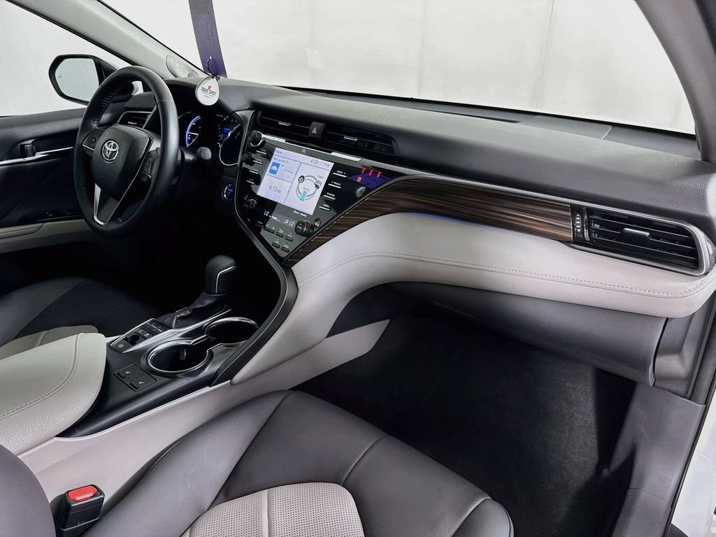 Used 2019 Toyota Camry XLE w/ Driver Assist Package FWD image 36