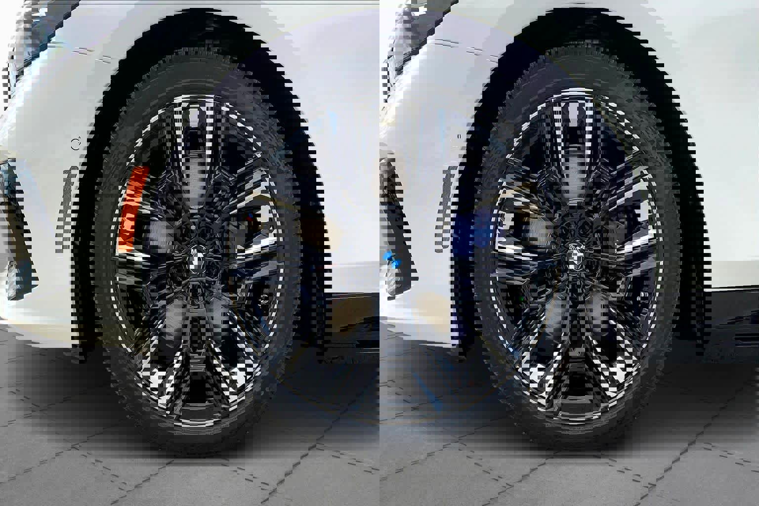 New 2025 BMW i5 M60 w/ Premium Package image 11