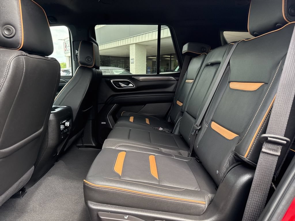 Used 2024 GMC Yukon AT4 AWD/4WD image 36