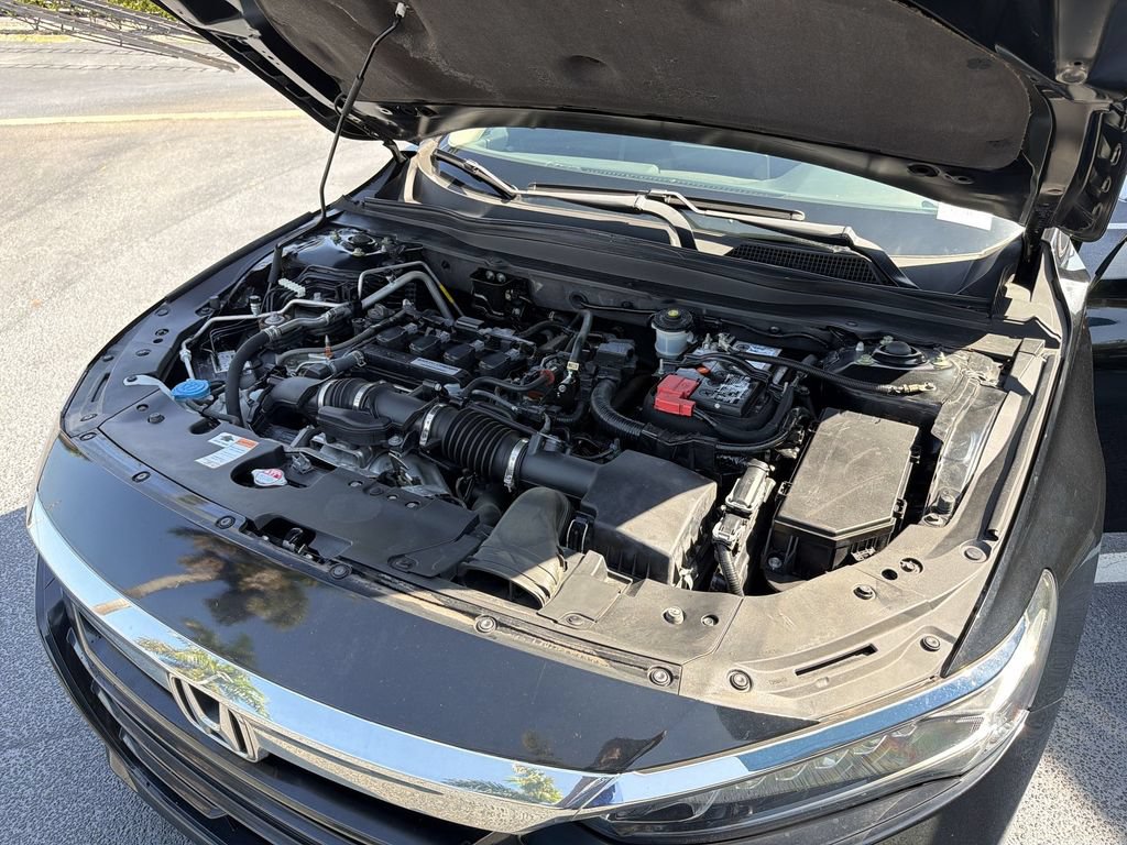 Used 2020 Honda Accord EX image 29