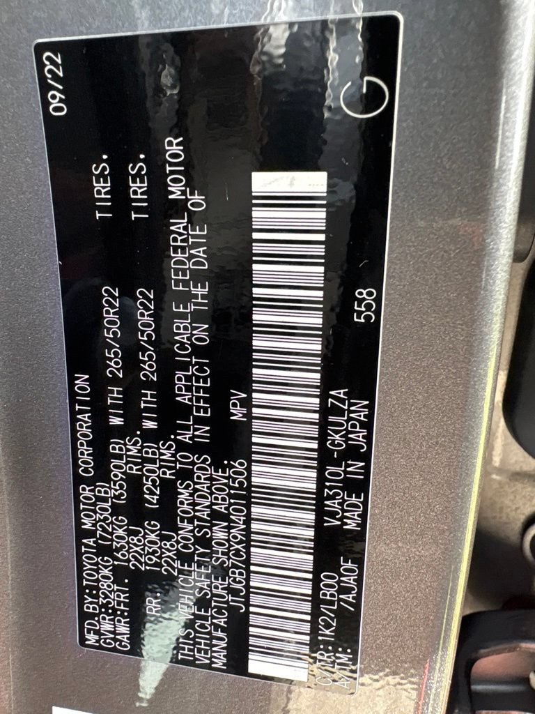 Used 2022 Lexus LX 600 4WD w/ Accessory Package (Z1) image 21