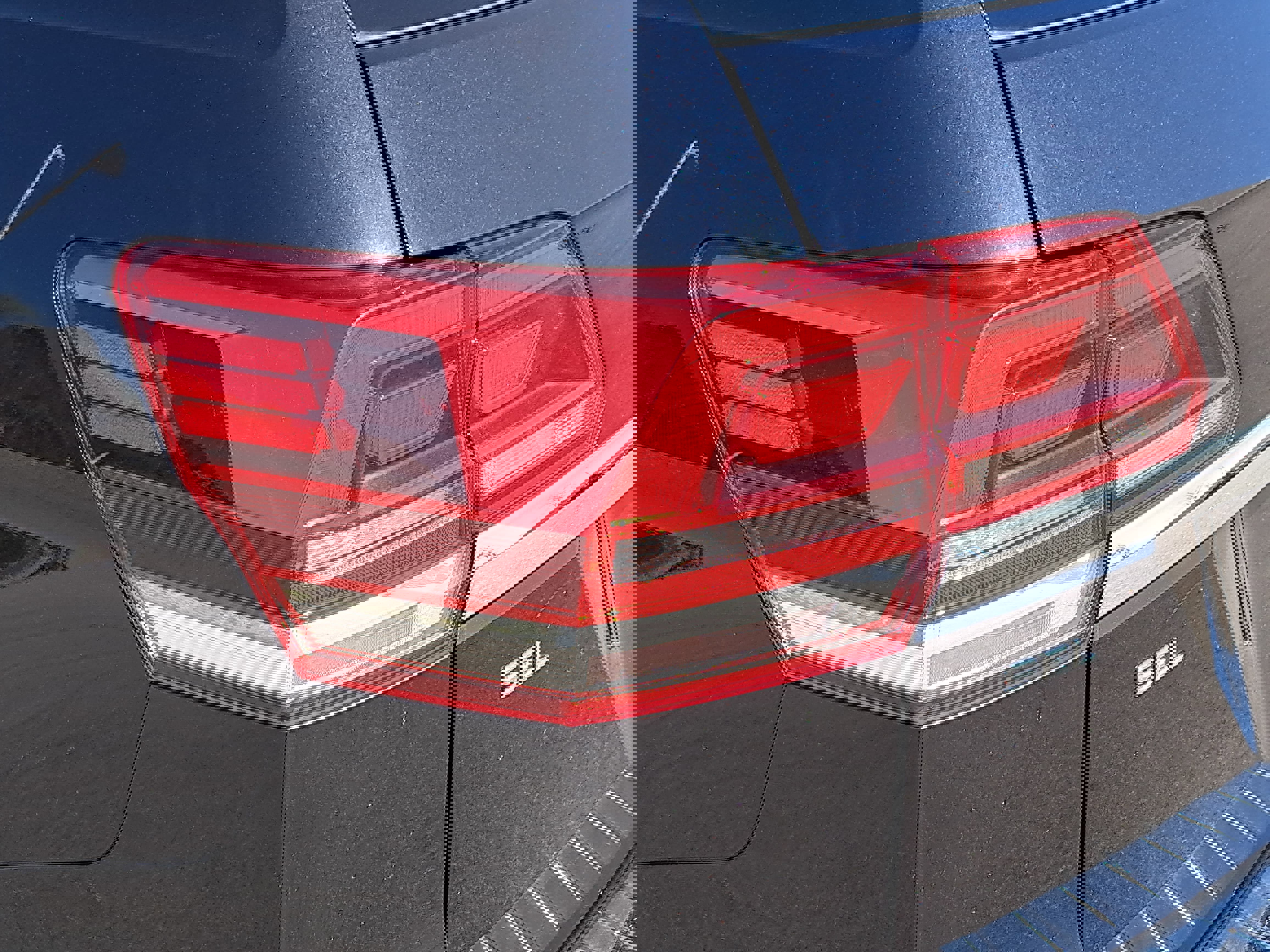 Used 2018 Volkswagen Atlas SEL image 33