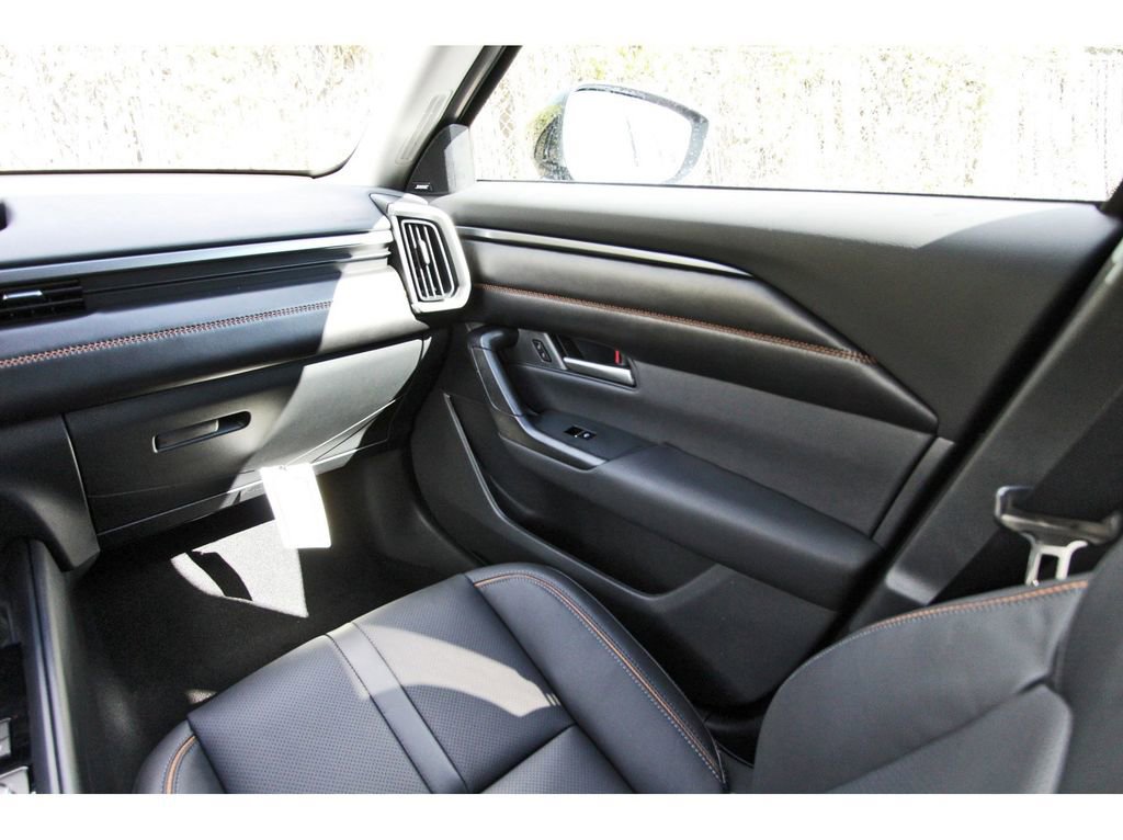 New 2026 MAZDA CX-50 AWD 2.5 Hybrid w/ Weather Package image 8